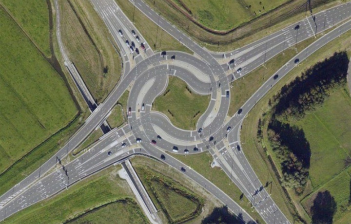 large turbo roundabout